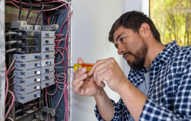 Best Affordable Emergency Electrician  in Cahokia, IL